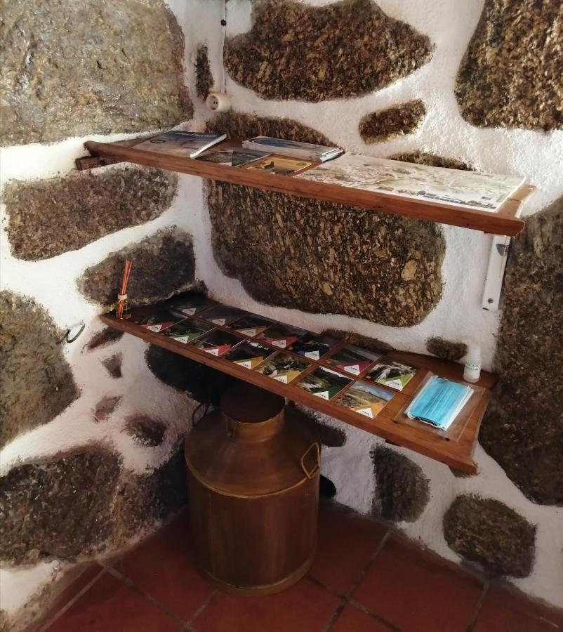 Refúgio d’Aldeia da Serra Seia Exterior foto